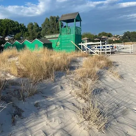 Con Piscina E Giardino A Due Passi Dal Mare. Villa *